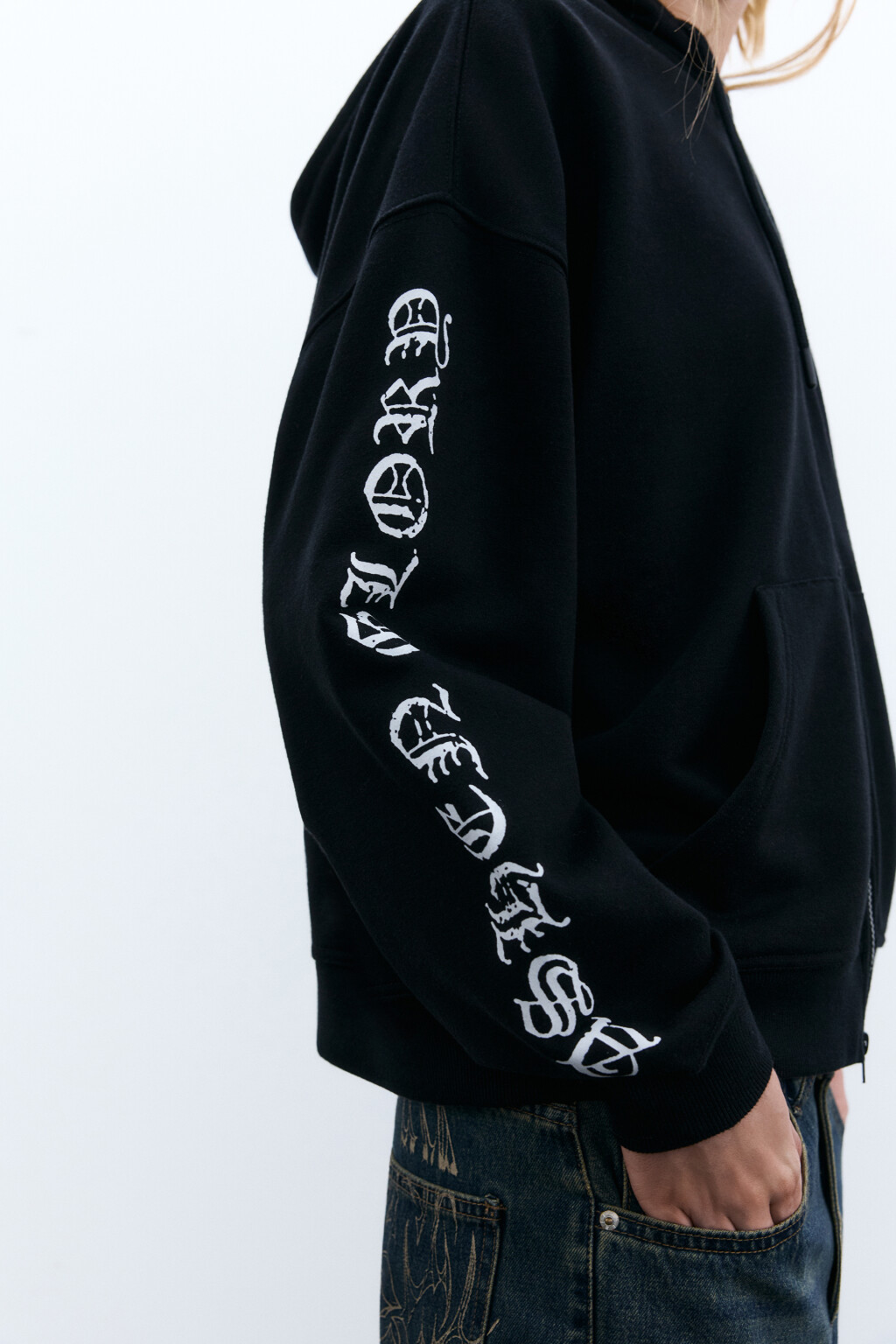 Худи-зипка с капюшоном и принтом - цвет черный - 6