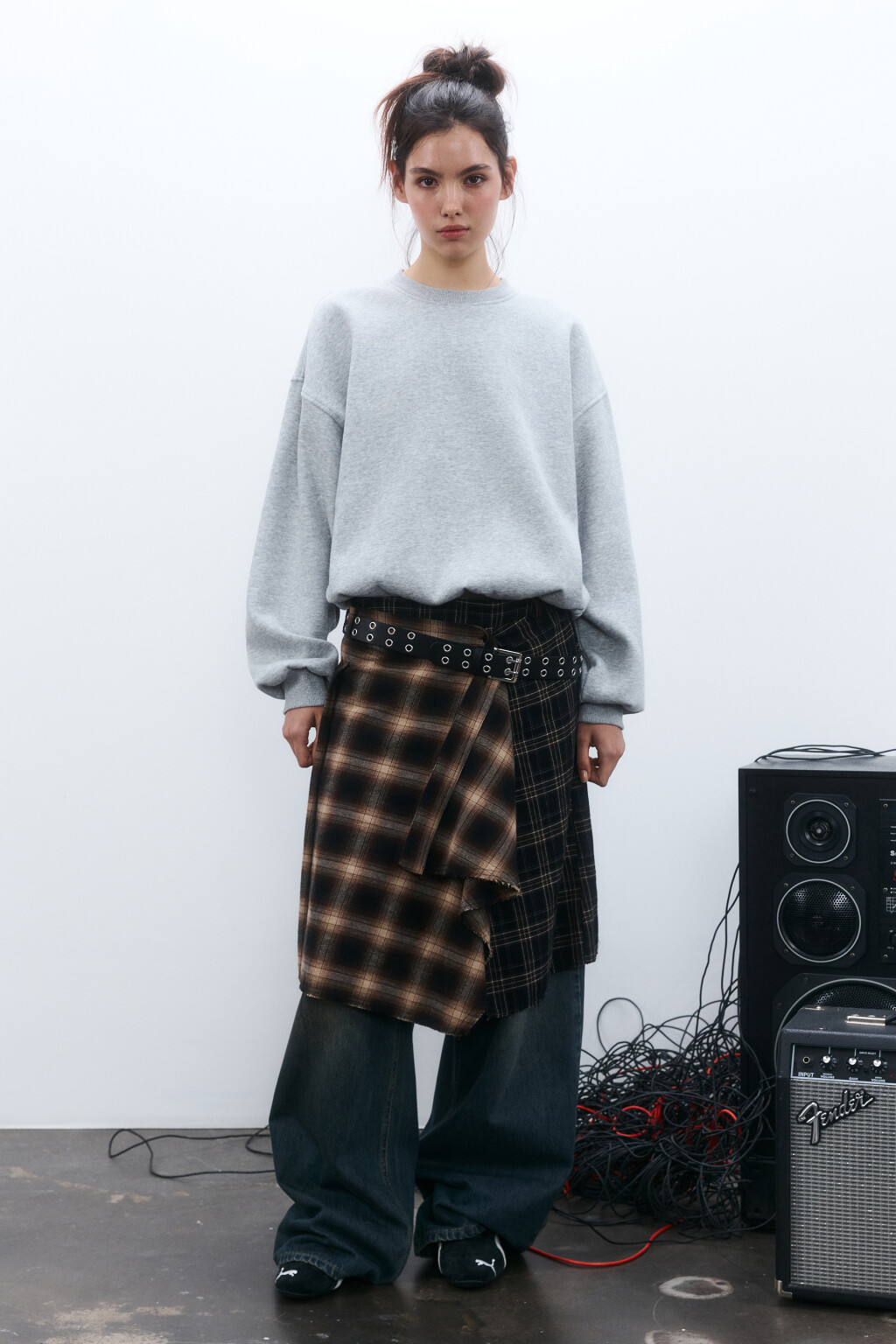 Свитшот из футера с утеплением - цвет серый - 4