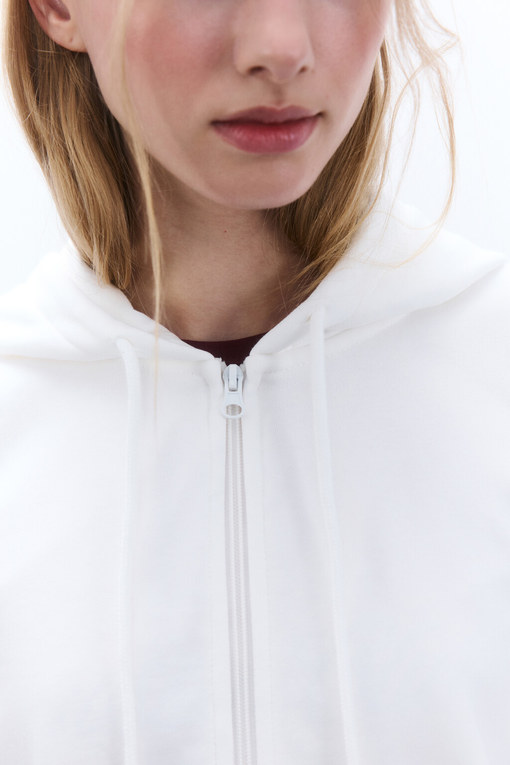 Худи-зипка с бантиками на рукавах - цвет молочный - 7