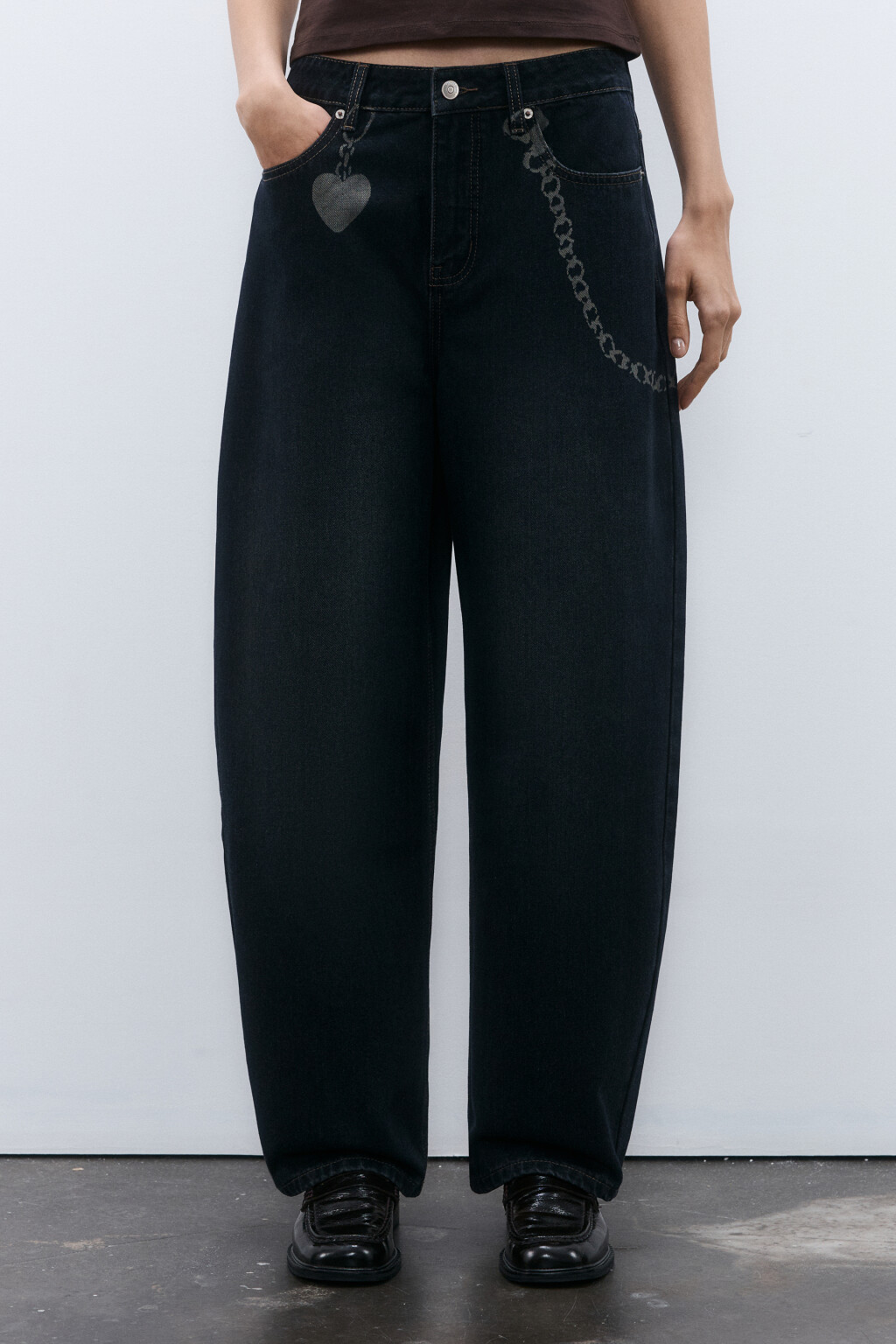 Джинсы barrel fit с принтом-обвесом - цвет синий - 2