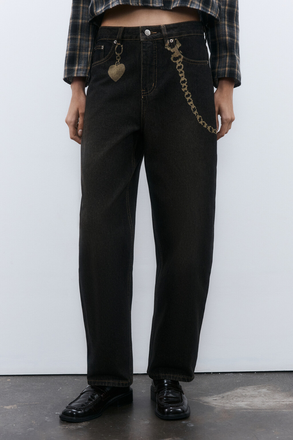 Джинсы barrel fit с принтом-обвесом - цвет темный тинт - 2