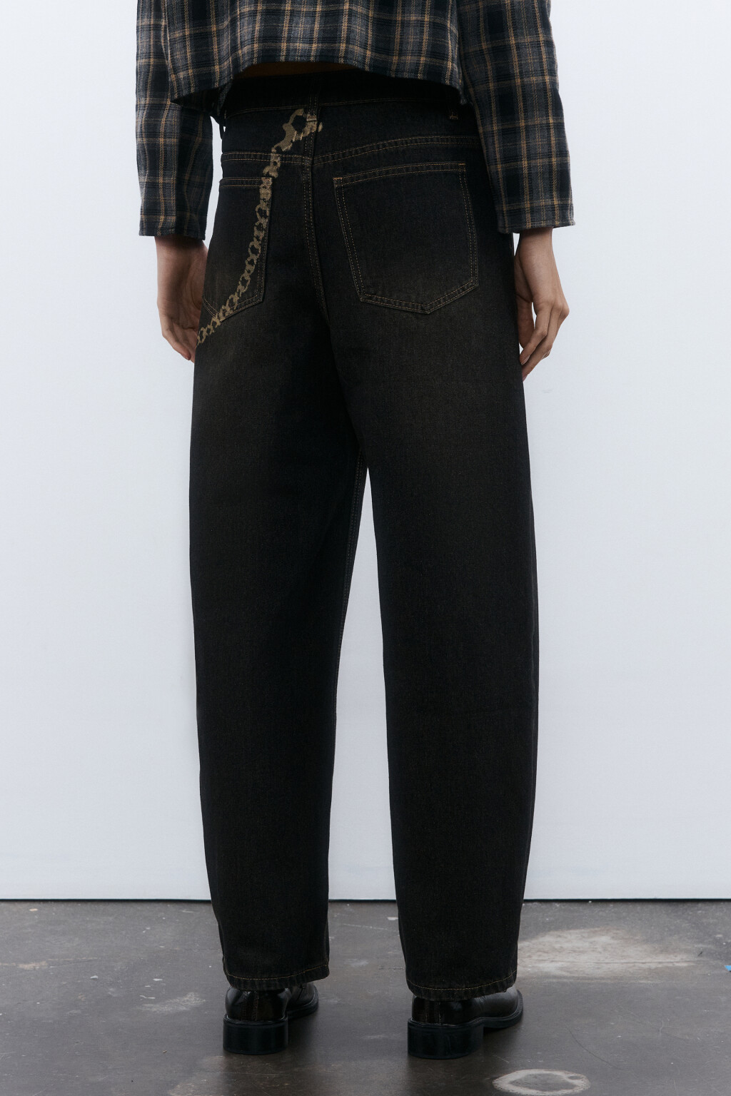 Джинсы barrel fit с принтом-обвесом - цвет темный тинт - 3