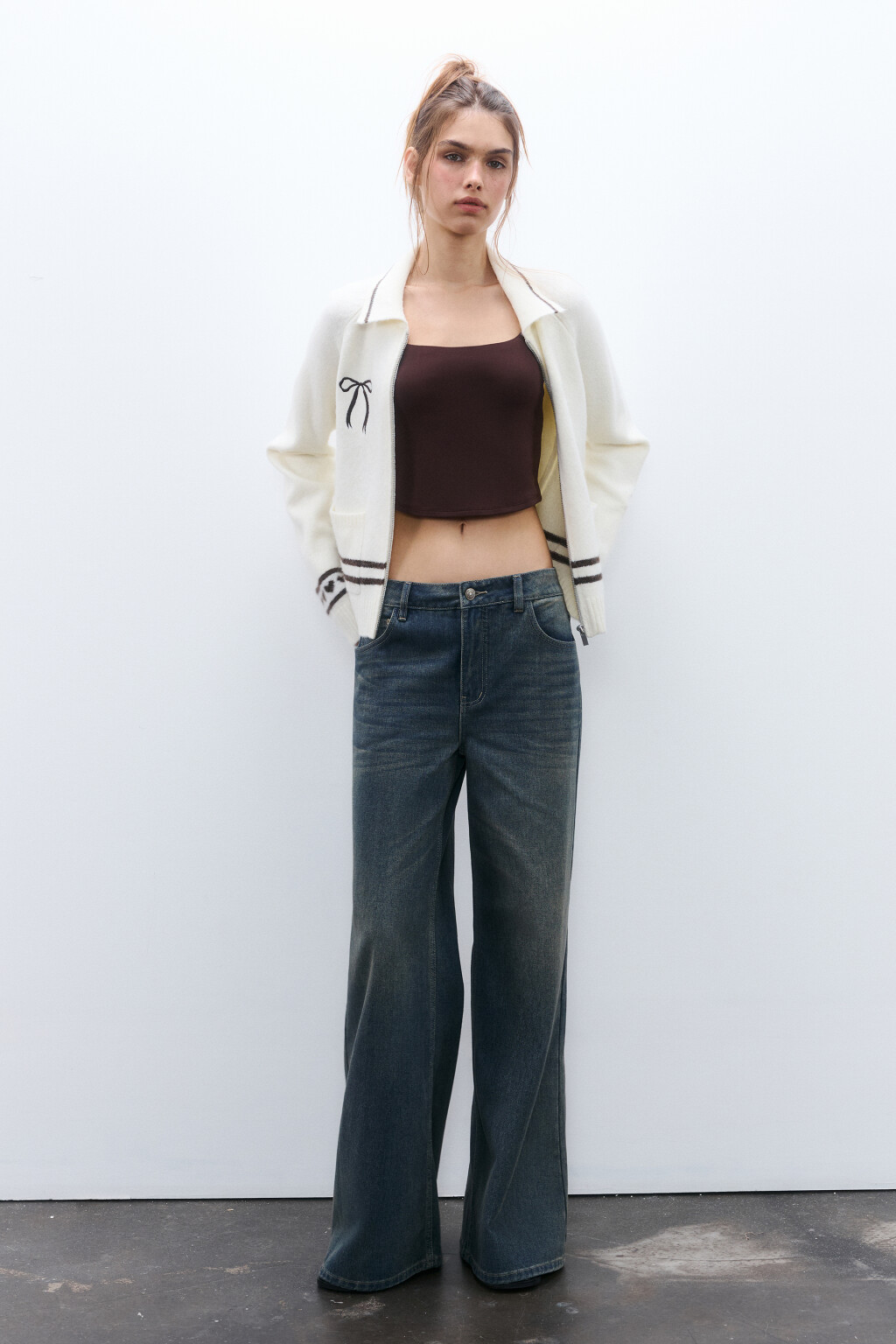 Джинсы широкие со средней посадкой - цвет темный тинт - 4