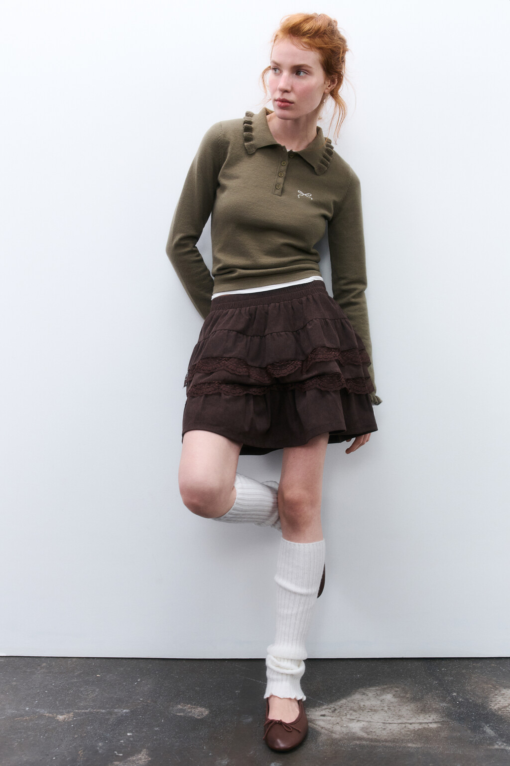 Юбка-шорты с оборками и кружевом - цвет коричневый - 1