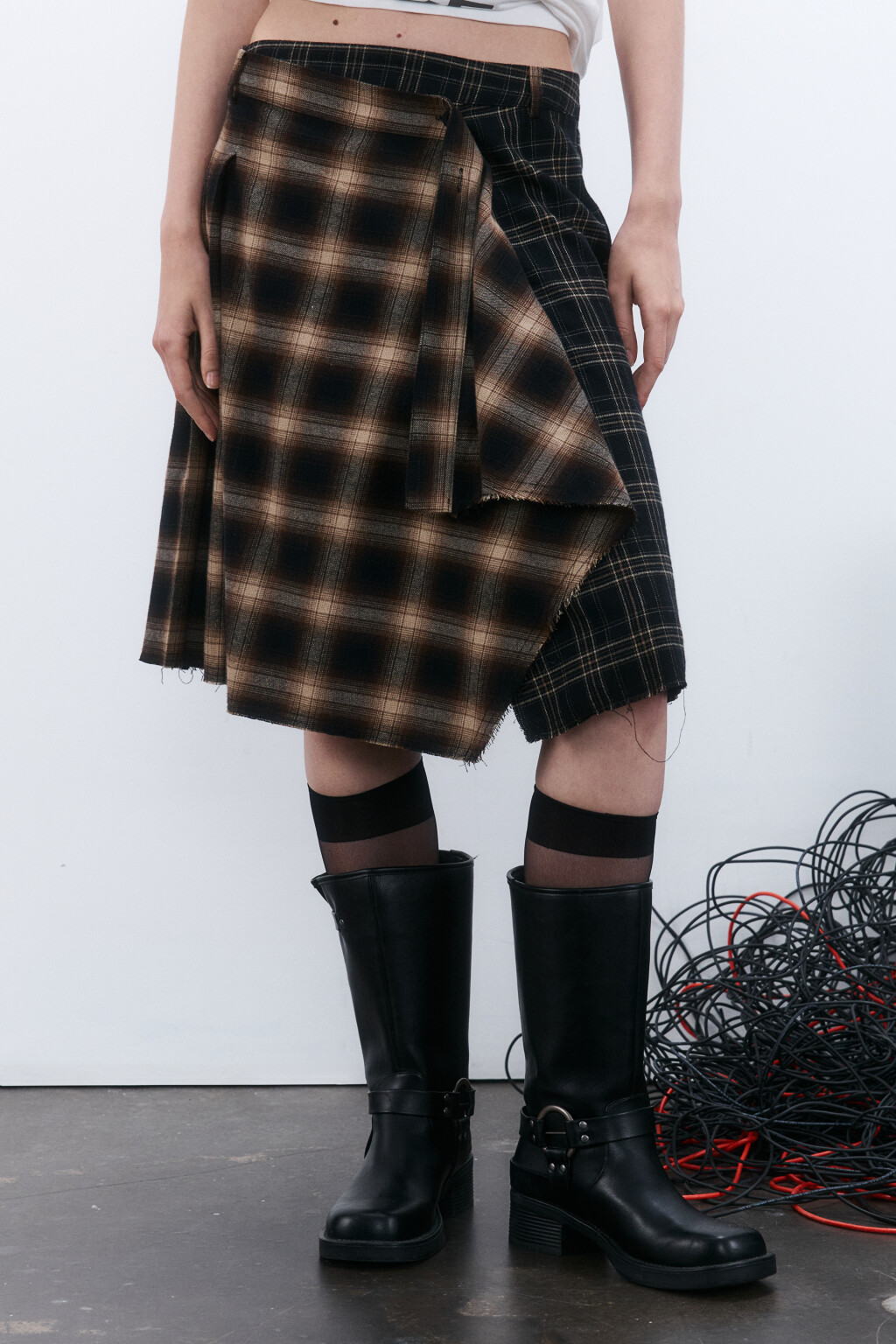 Юбка асимметричная в стиле пэчворк - цвет коричневый - 3