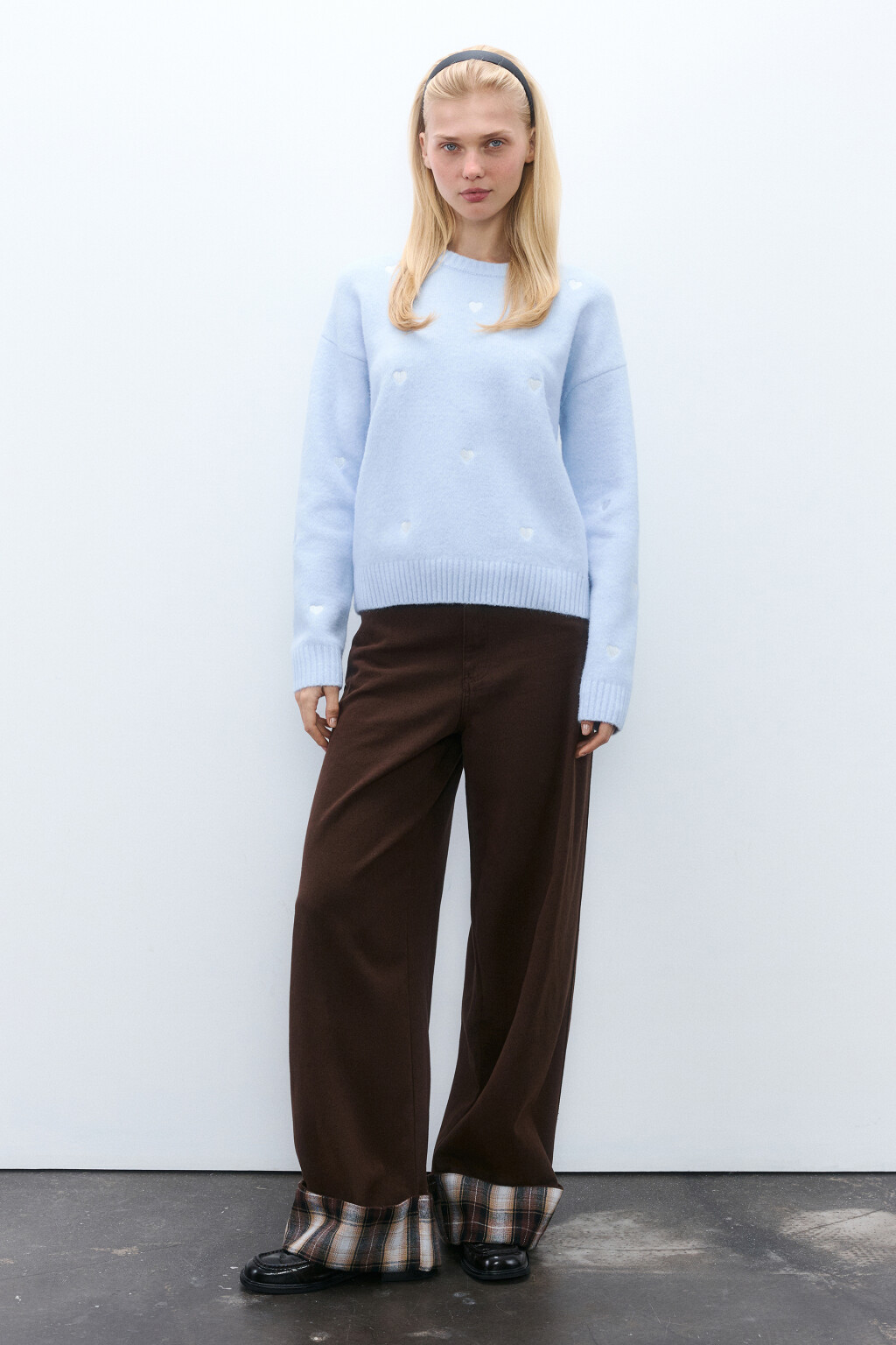 Джемпер вязаный с вышивкой-сердечками - цвет синий - 4