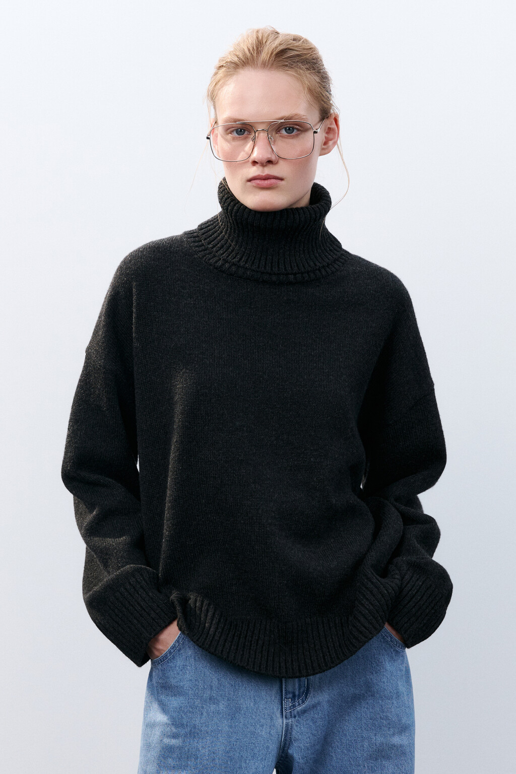 Свитер oversize с горлом - цвет серый - 3