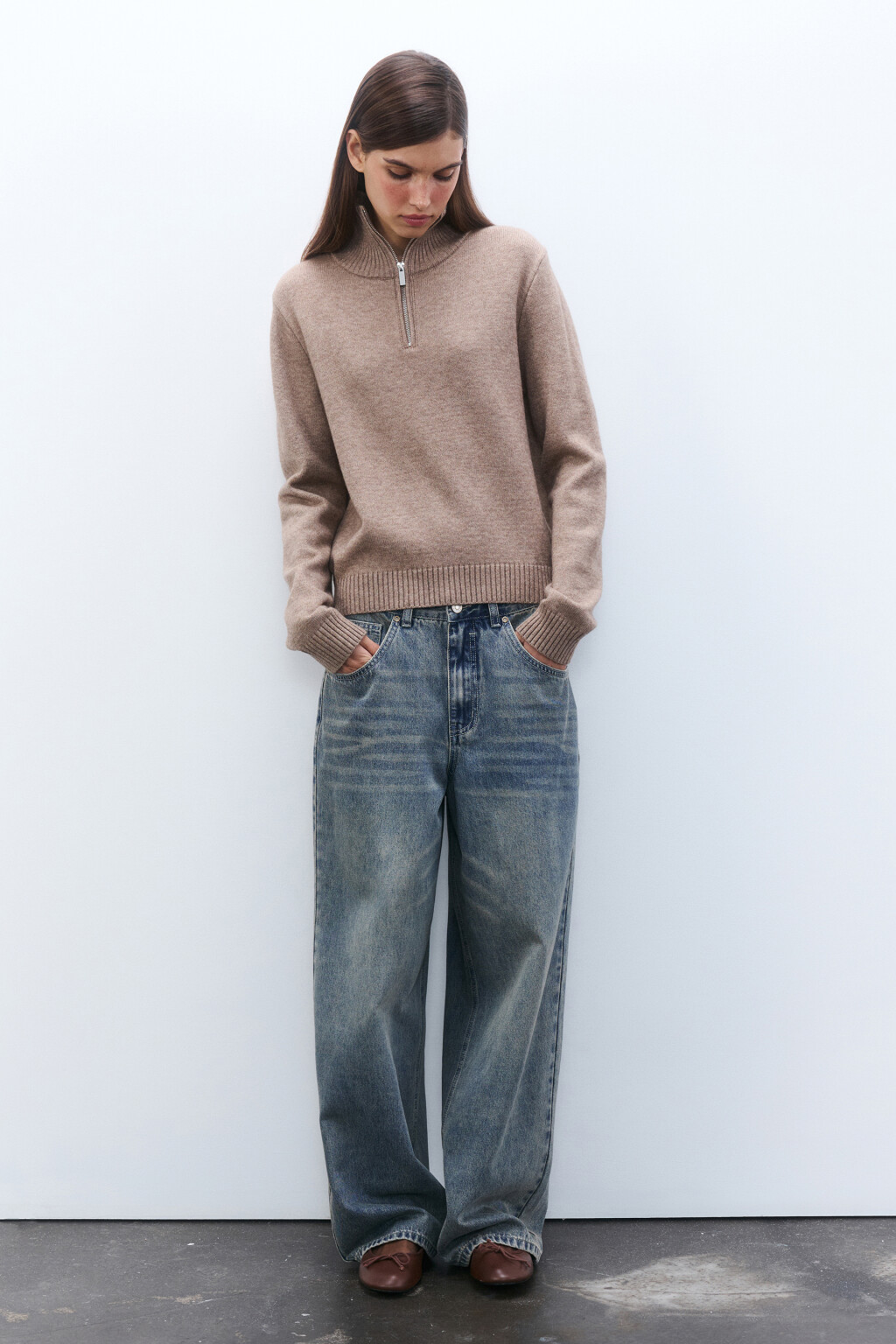 Свитер с воротником на молнии - цвет бежевый - 4