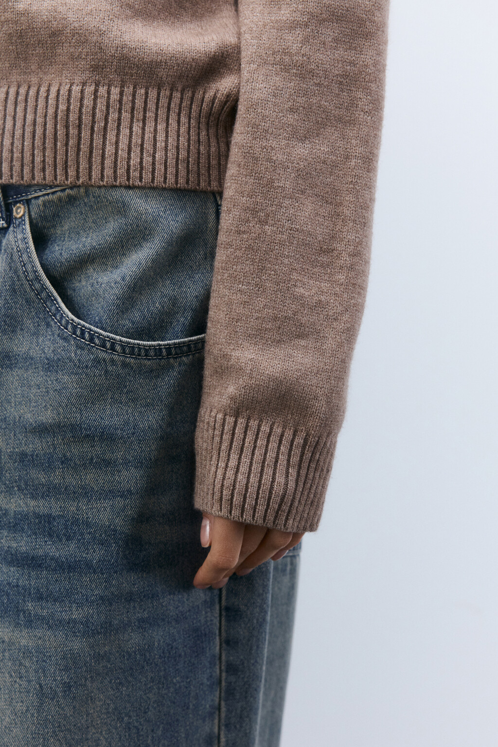 Свитер с воротником на молнии - цвет бежевый - 6
