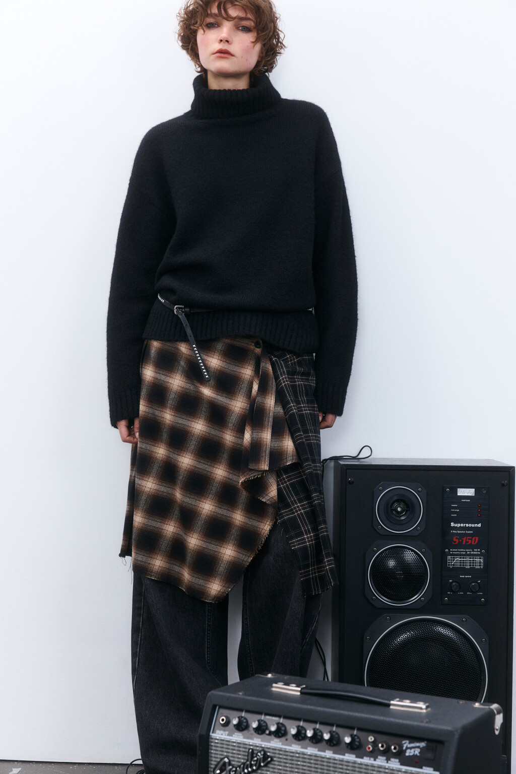 Свитер вязаный с воротником - цвет черный - 1