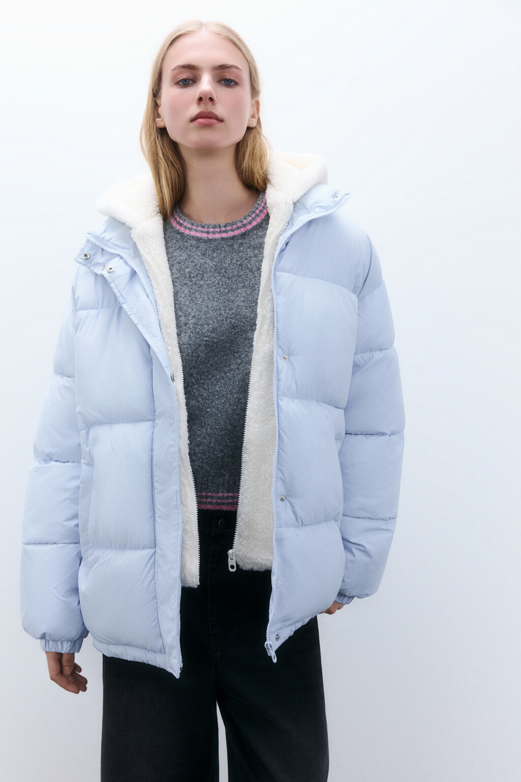Куртка стеганая с плюшевым капюшоном - цвет голубой - 1