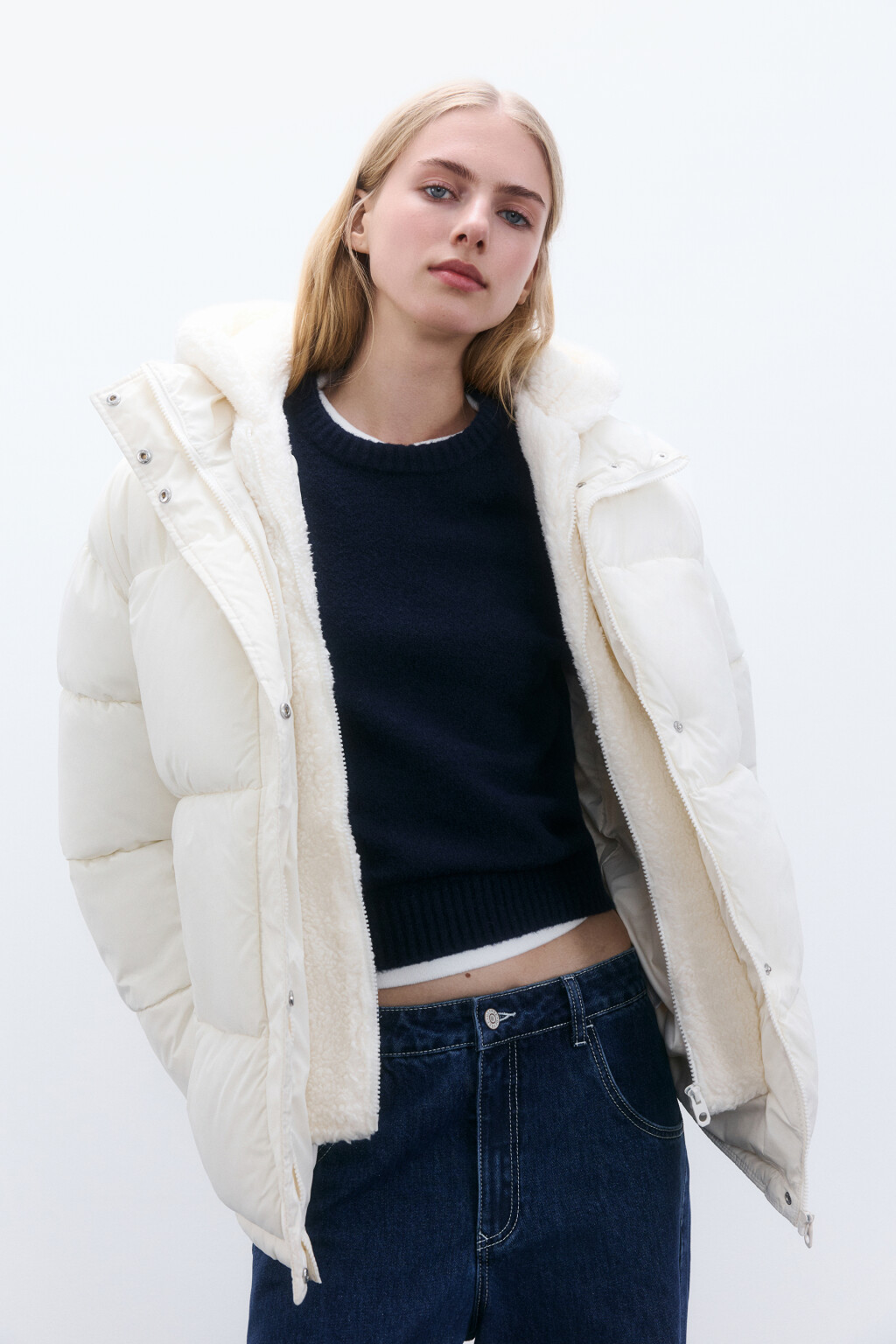 Куртка стеганая с плюшевым капюшоном - цвет молочный - 1