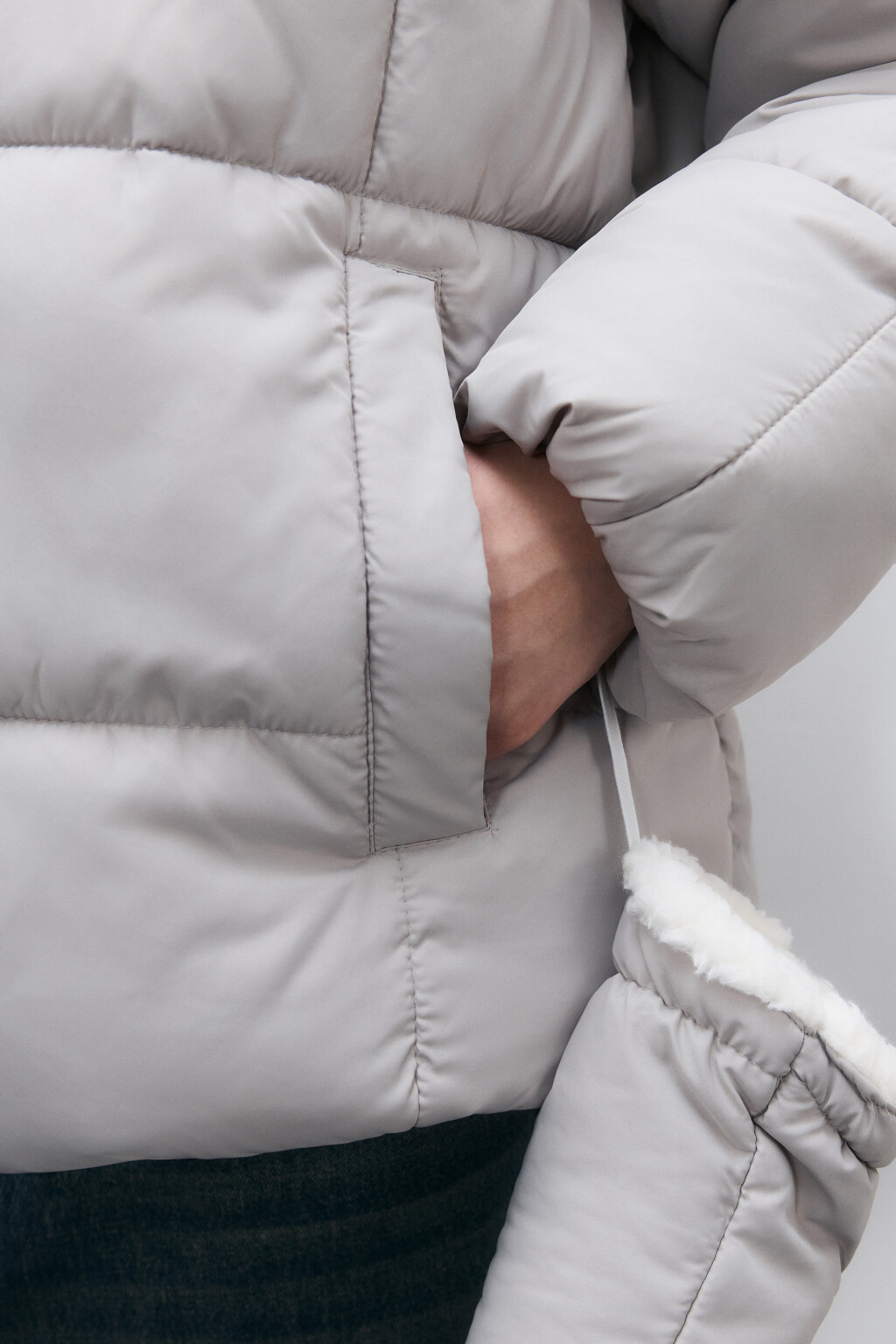 Куртка стеганая с капюшоном и рукавицами - цвет бежевый - 6