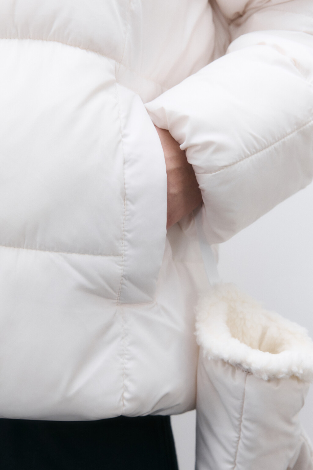 Куртка стеганая с капюшоном и рукавицами - цвет молочный - 6