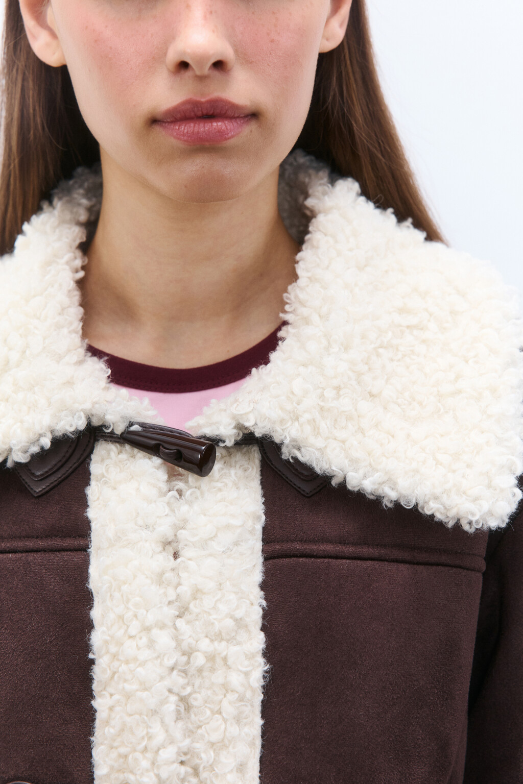 Куртка-дубленка с меховой отделкой - цвет коричневый - 6