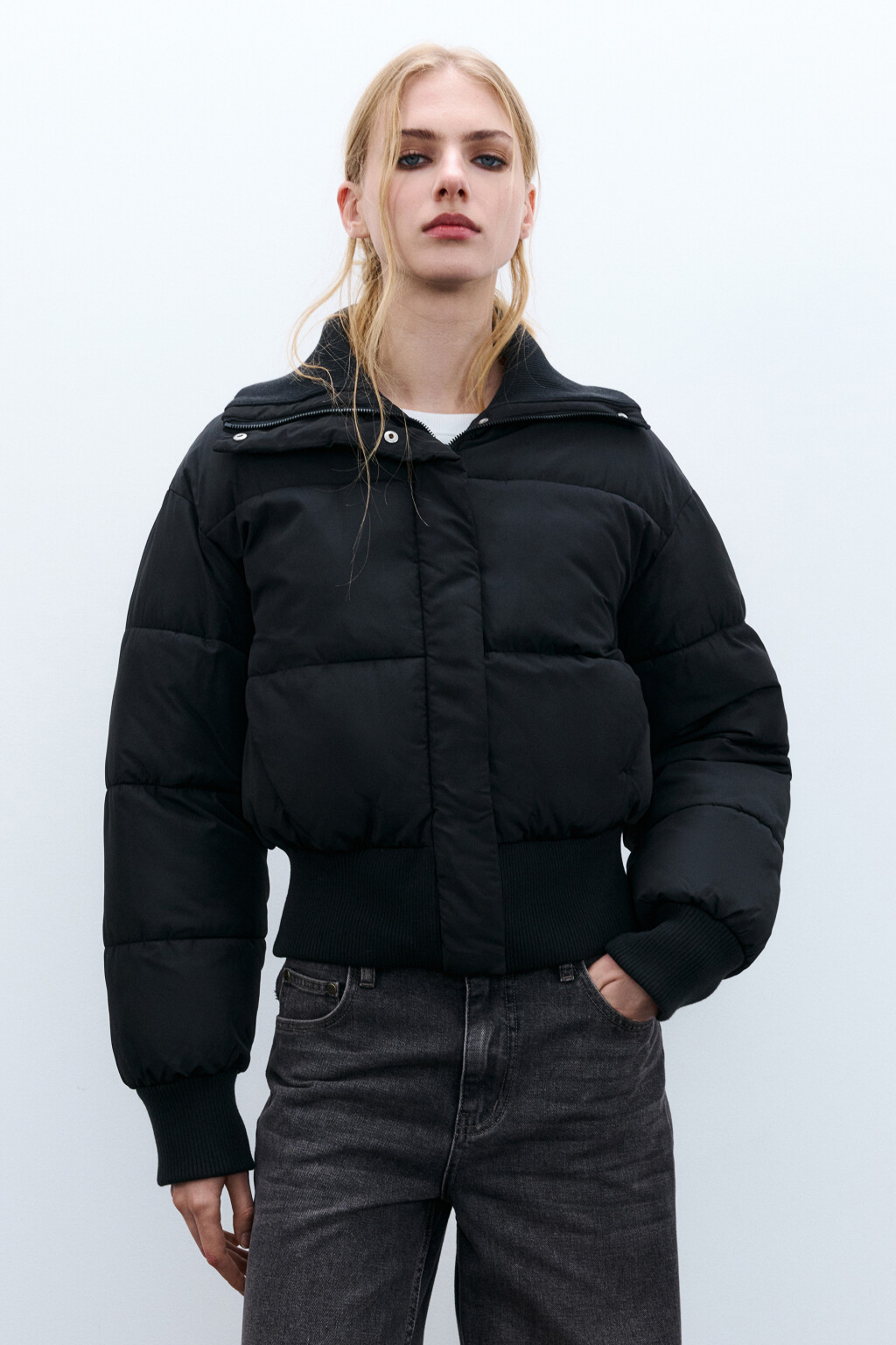 Куртка укороченная с воротником-стойкой - цвет черный - 2