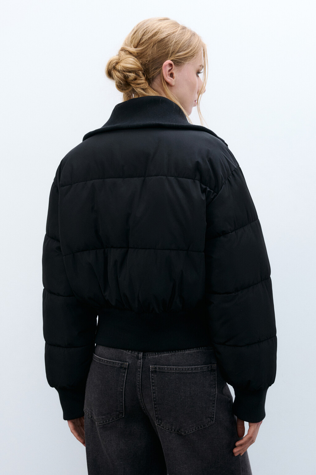 Куртка укороченная с воротником-стойкой - цвет черный - 3