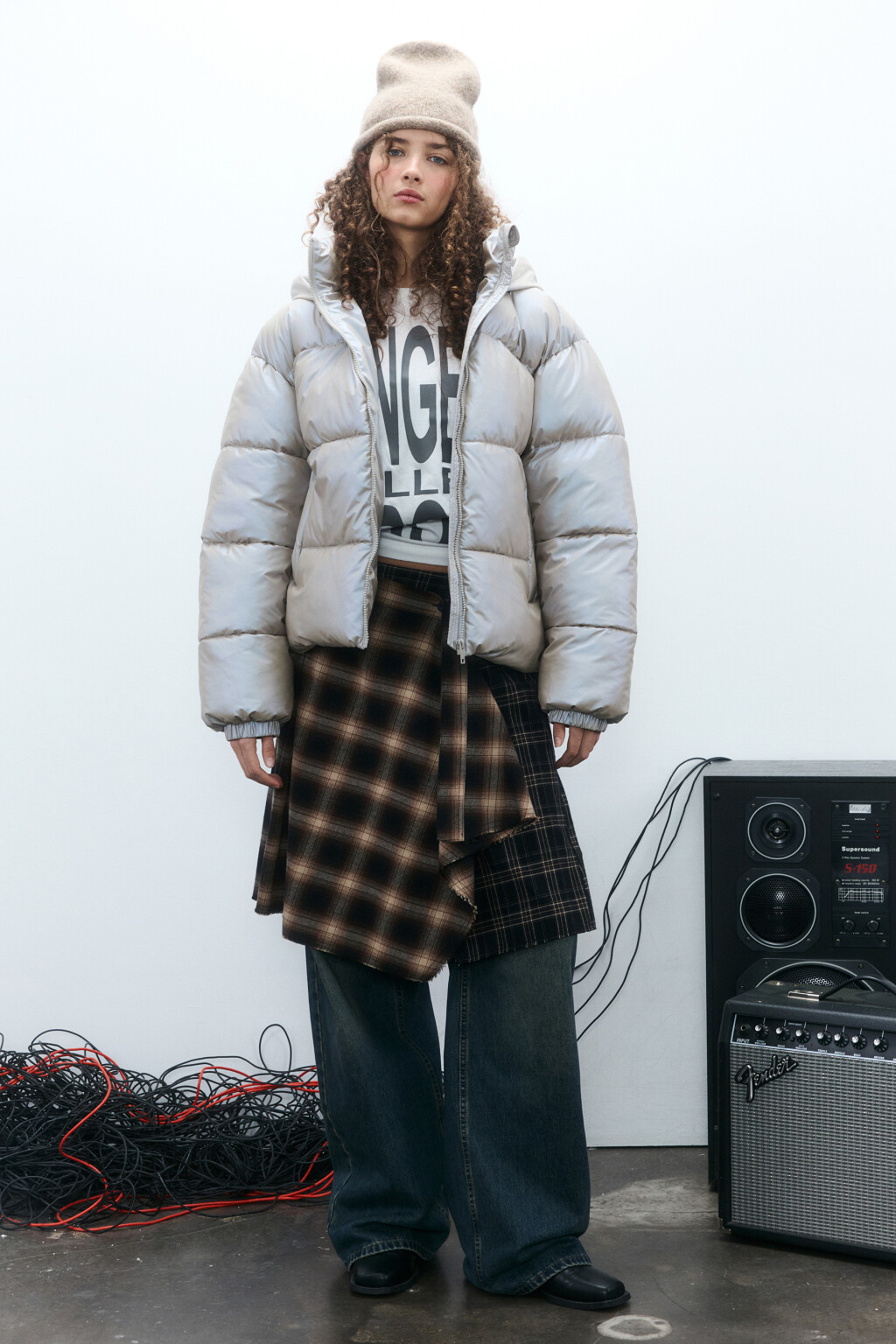 Куртка стеганая из блестящей ткани - цвет серый - 5