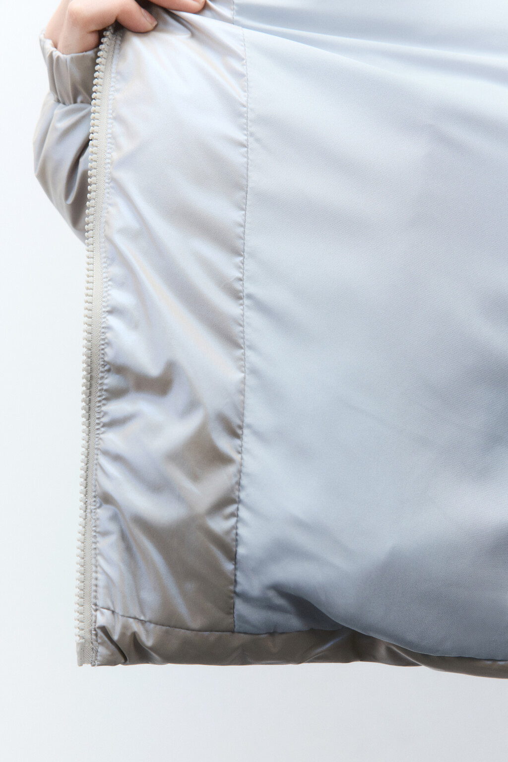 Куртка стеганая из блестящей ткани - цвет серый - 8