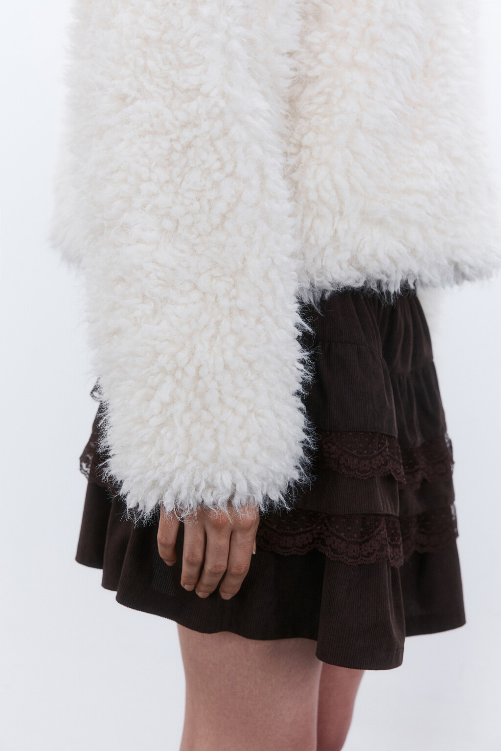 Куртка на молнии из искусственного меха - цвет молочный - 6