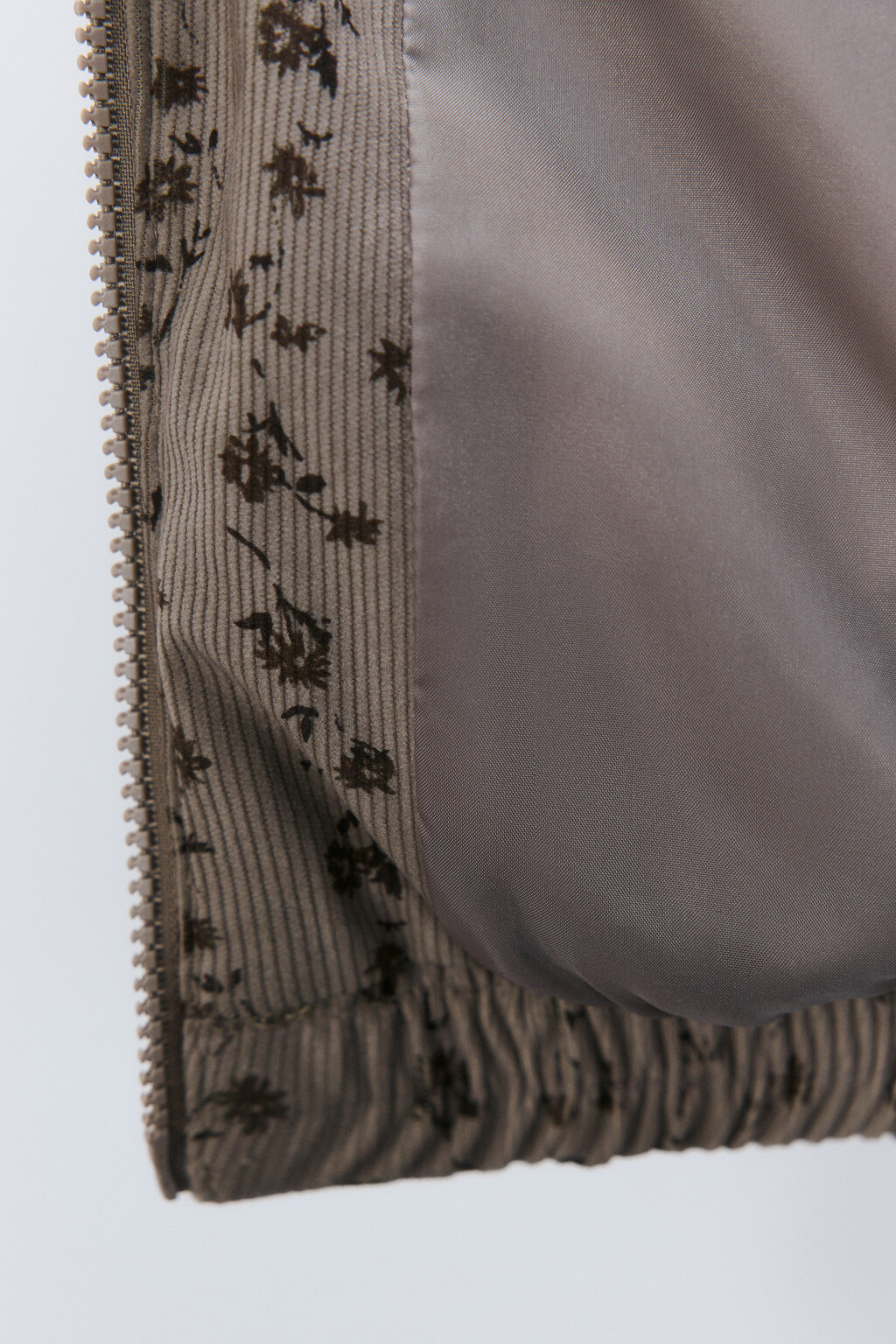 Куртка стеганая с цветочным принтом - цвет серый - 7