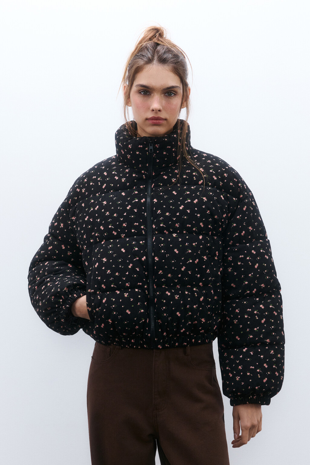 Куртка стеганая с цветочным принтом - цвет черный - 2