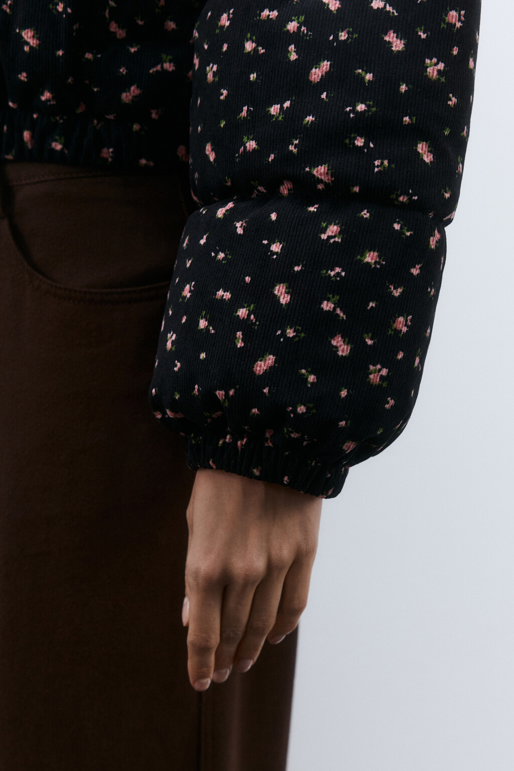 Куртка стеганая с цветочным принтом - цвет черный - 6