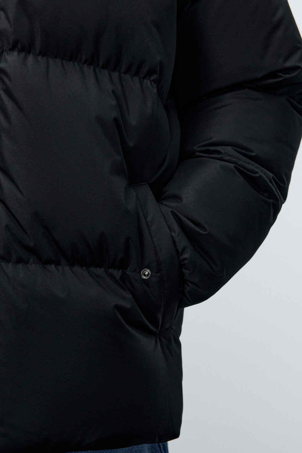 Куртка стеганая с капюшоном - цвет черный - 6