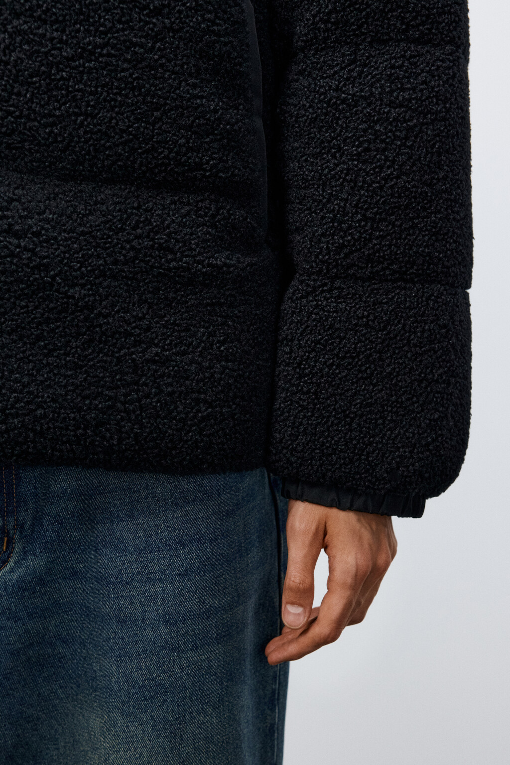 Куртка стеганая с плюшевыми вставками - цвет черный - 7