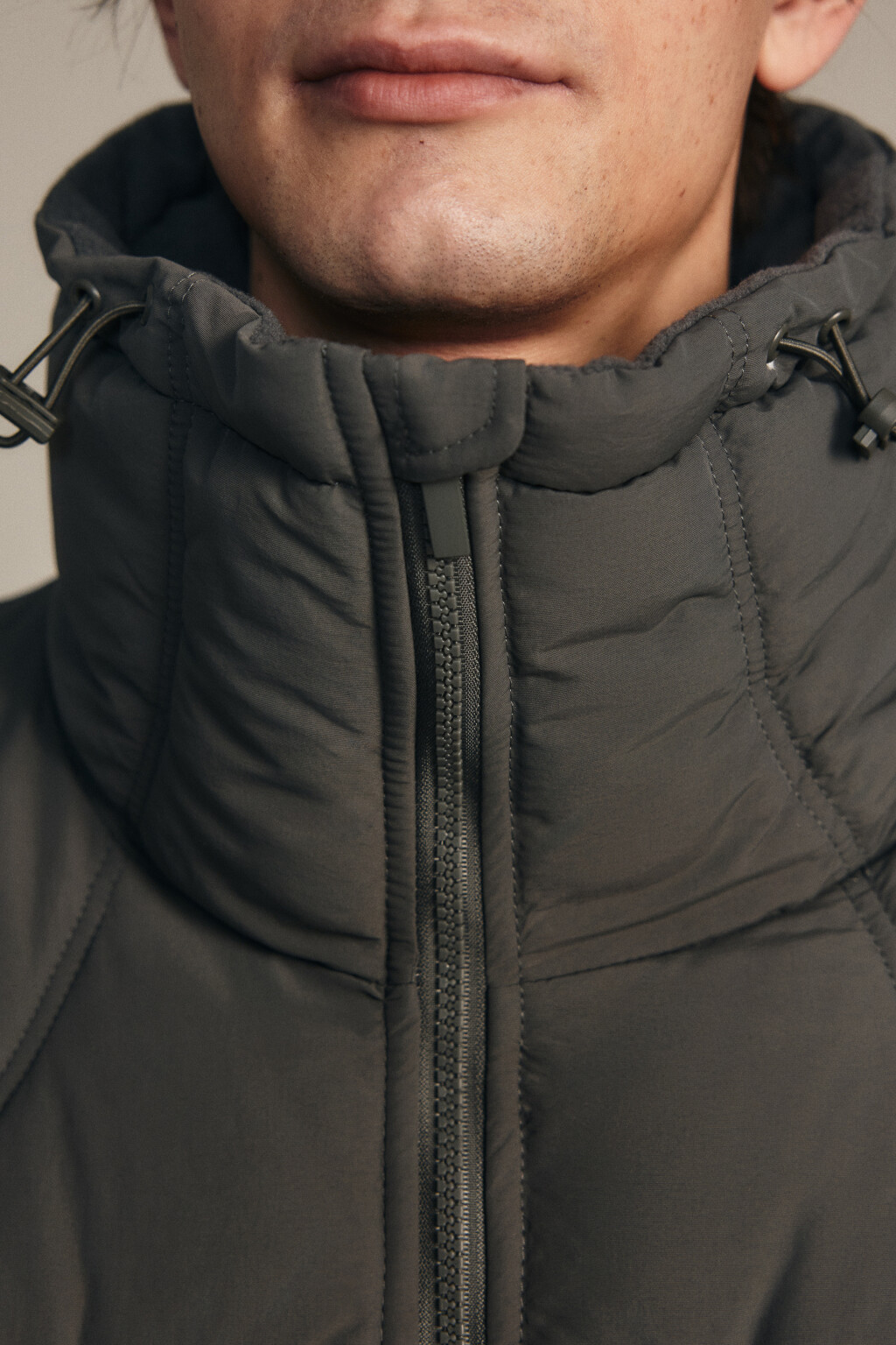 Куртка стеганая с утяжками - цвет зеленый - 5