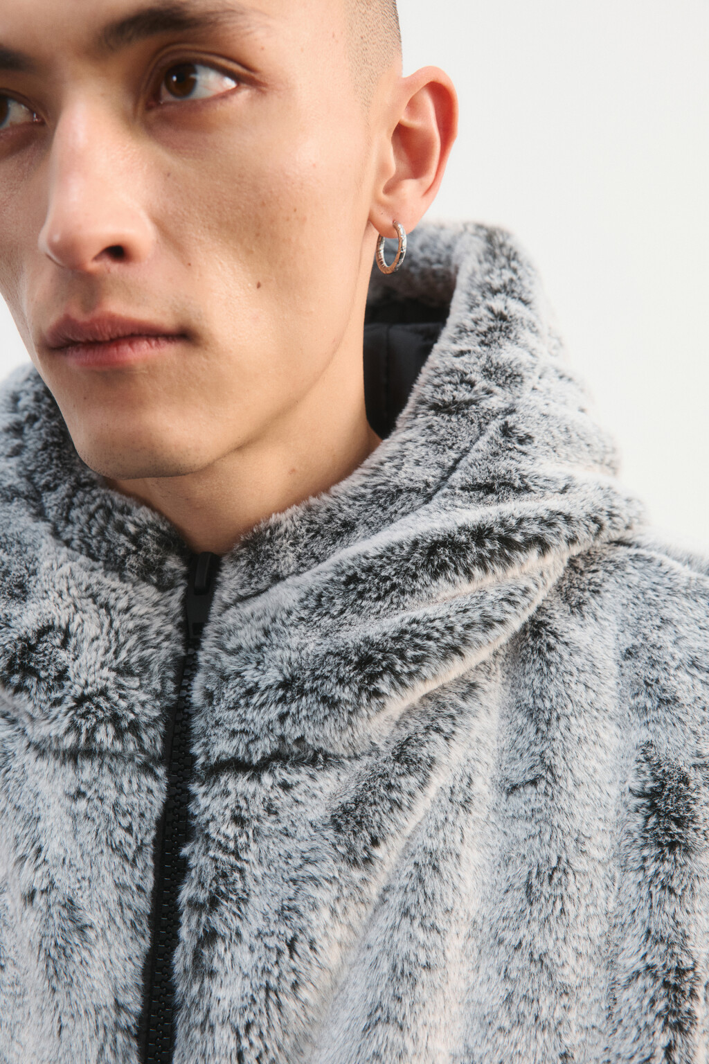 Шуба короткая с длинным ворсом - цвет коричневый - 6