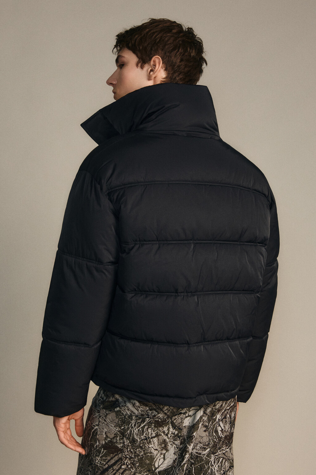 Куртка стеганая с принтом-надписью - цвет черный - 3