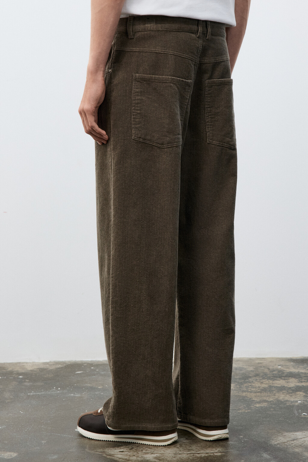 Брюки широкие из вельвета - цвет коричневый - 3