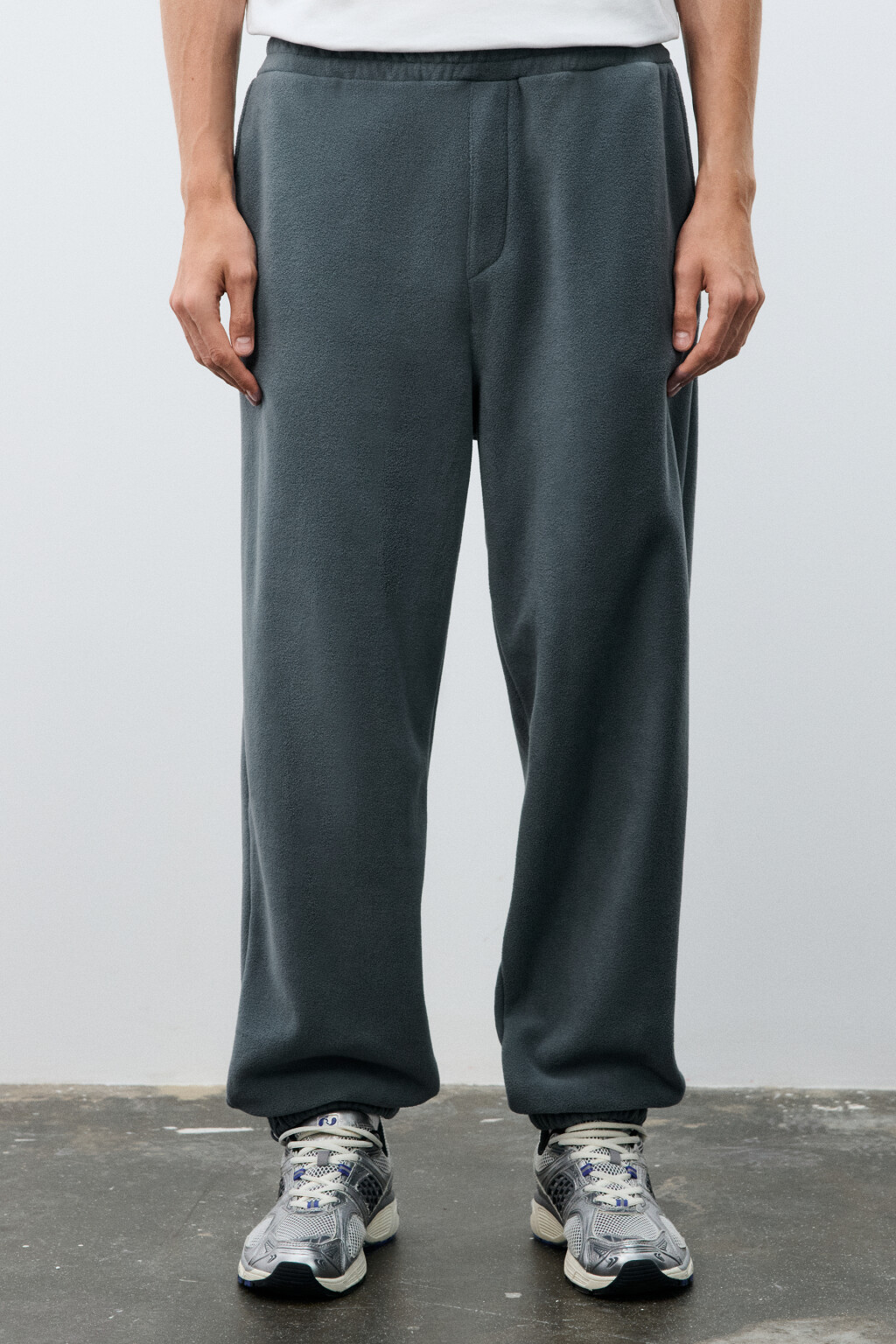 Брюки-джоггеры из флиса - цвет серый - 2