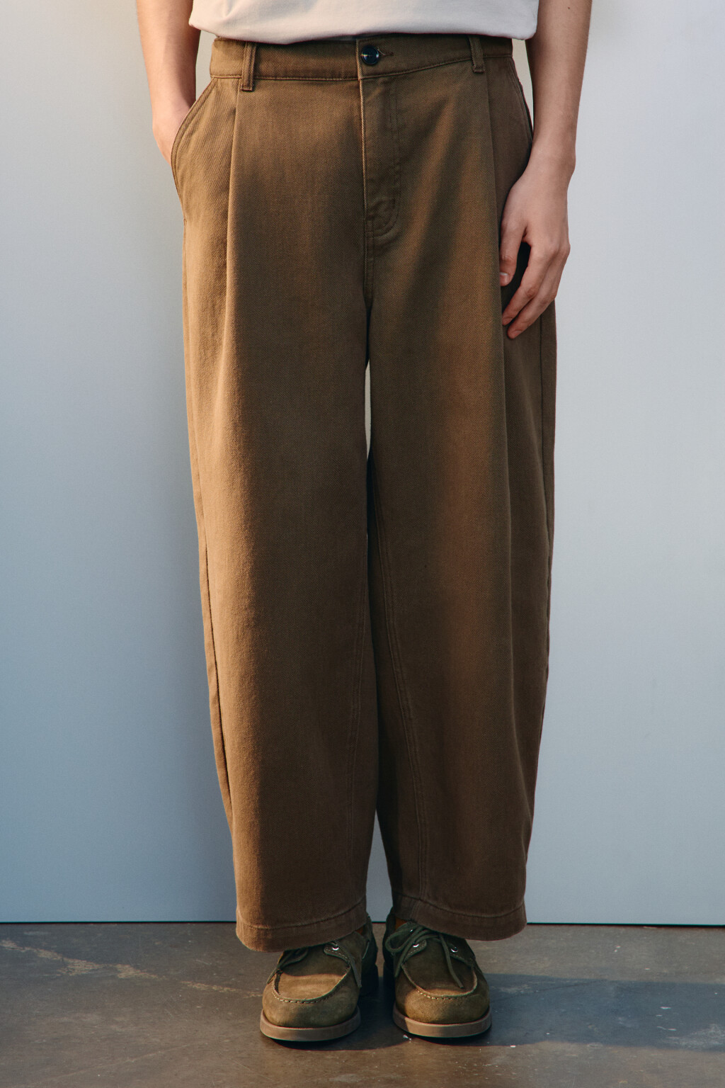 Брюки прямые хлопковые - цвет коричневый - 2