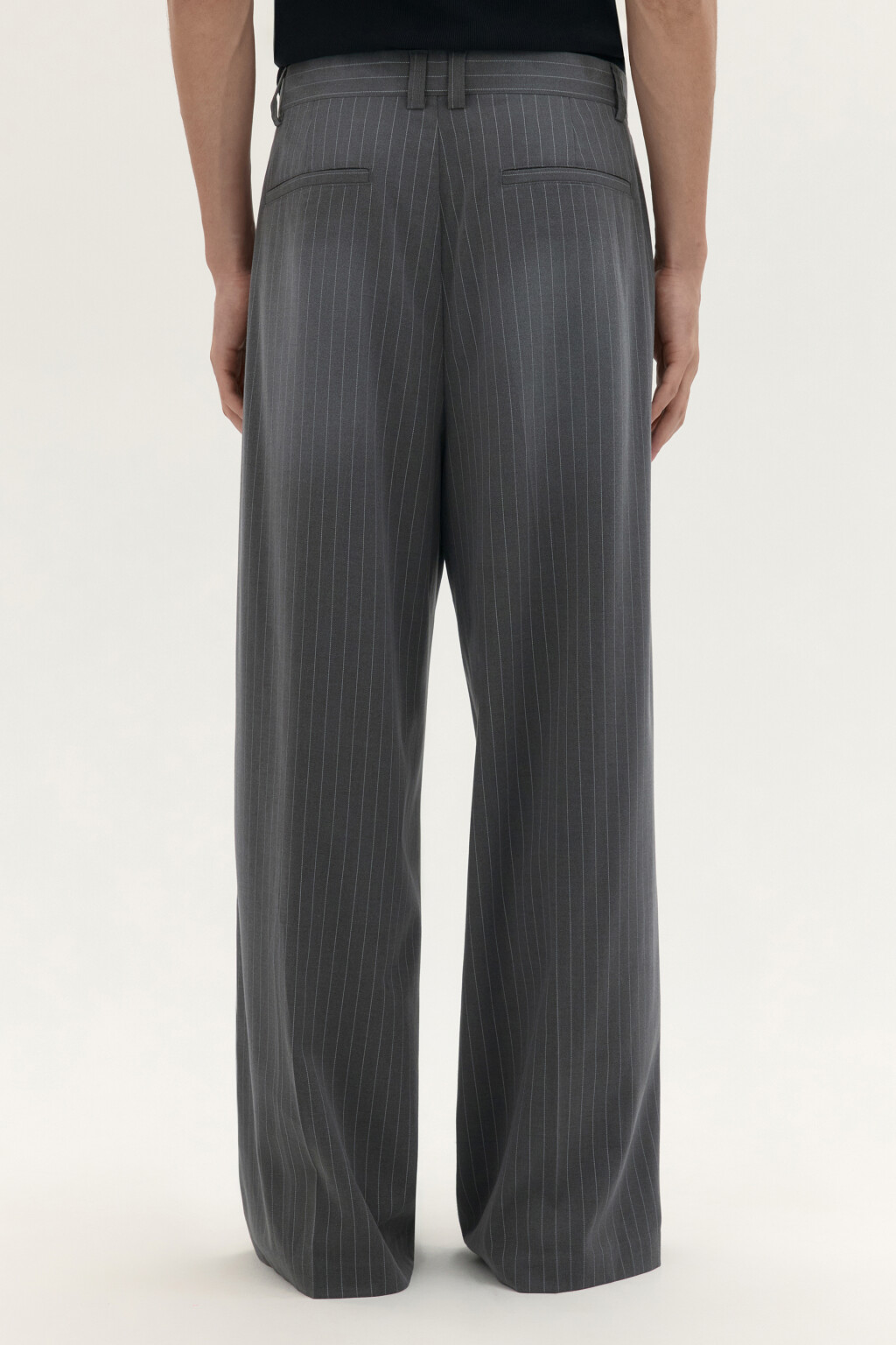 Брюки в полоску со стрелками - цвет серый - 3