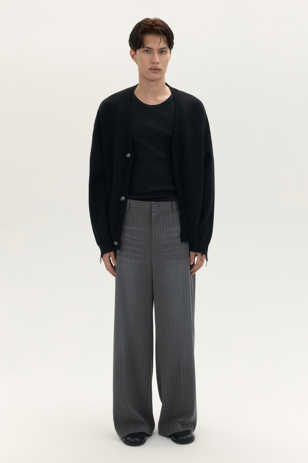 Брюки в полоску со стрелками - цвет серый - 4