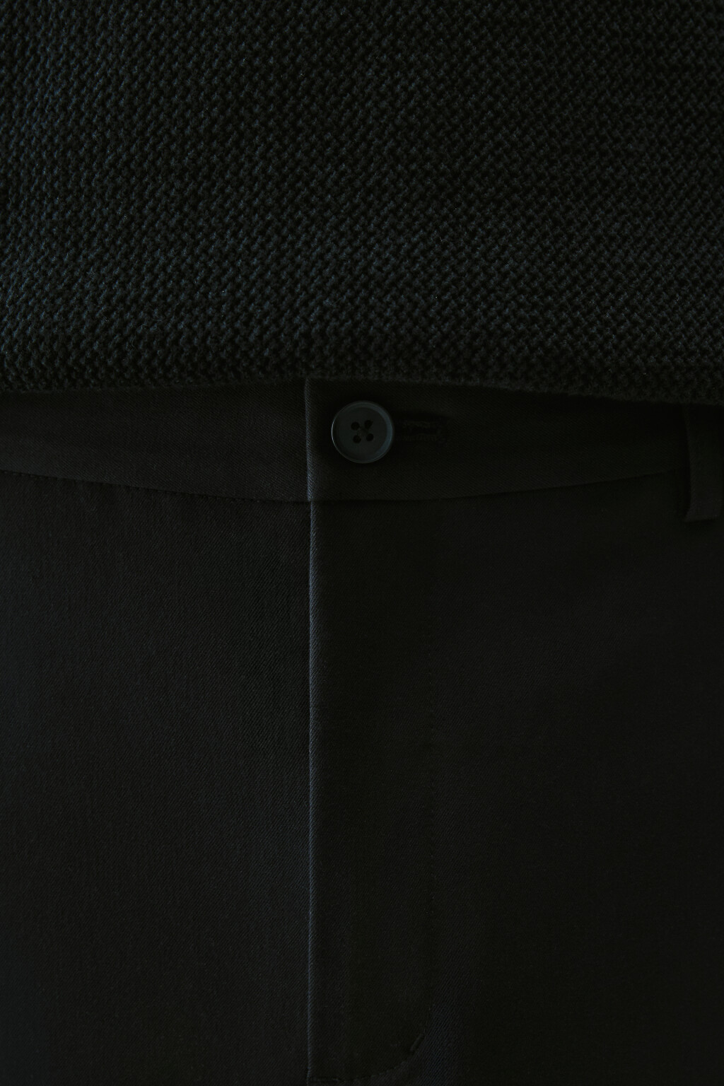 Брюки клеш костюмные - цвет черный - 5