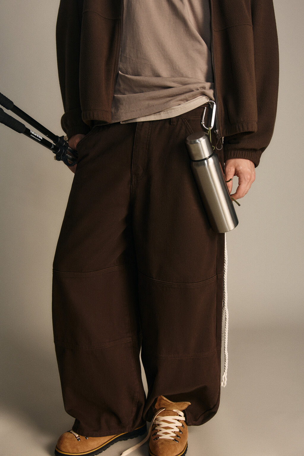 Брюки широкие с декоративными швами - цвет коричневый - 2