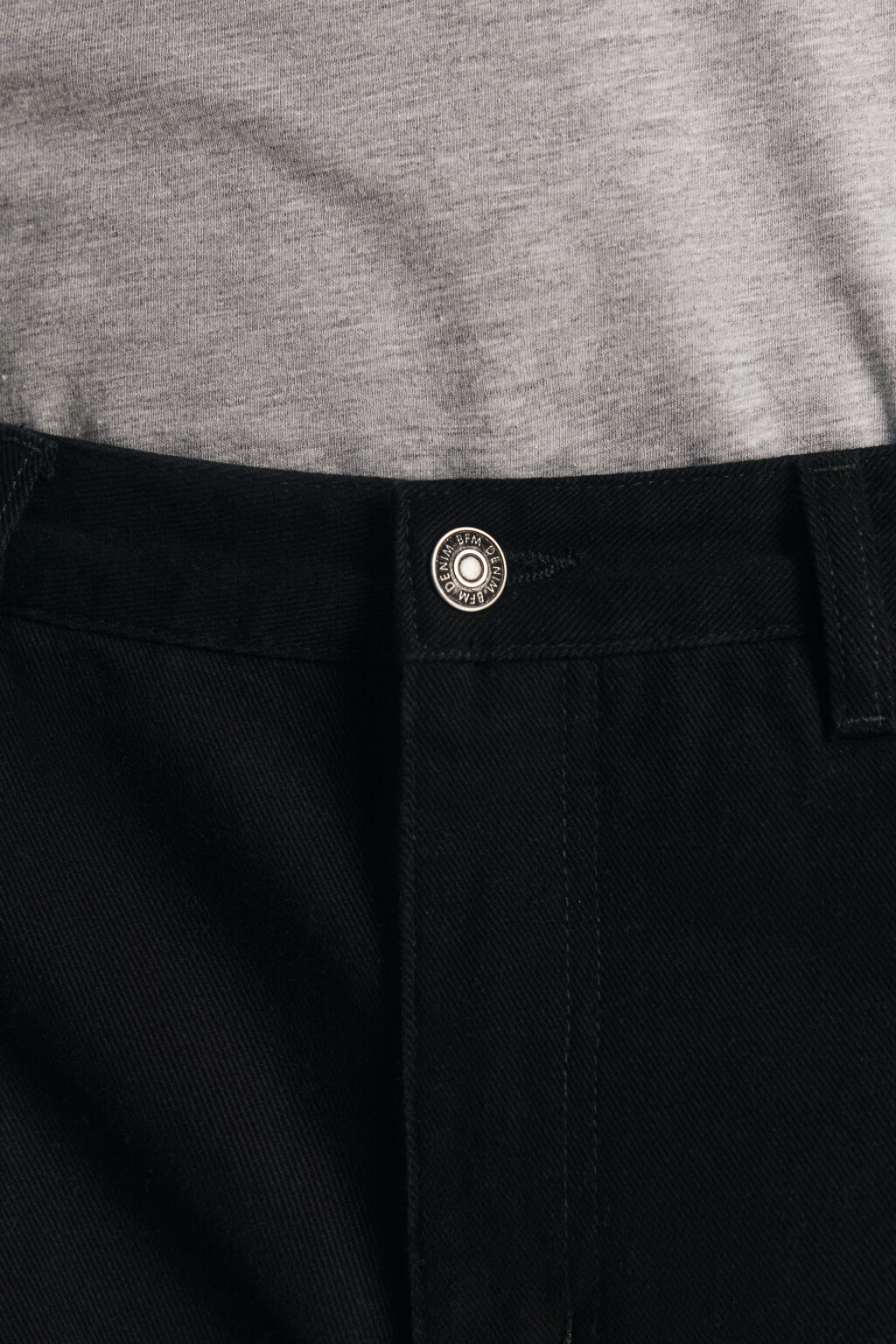 Брюки широкие с декоративными швами - цвет черный - 6