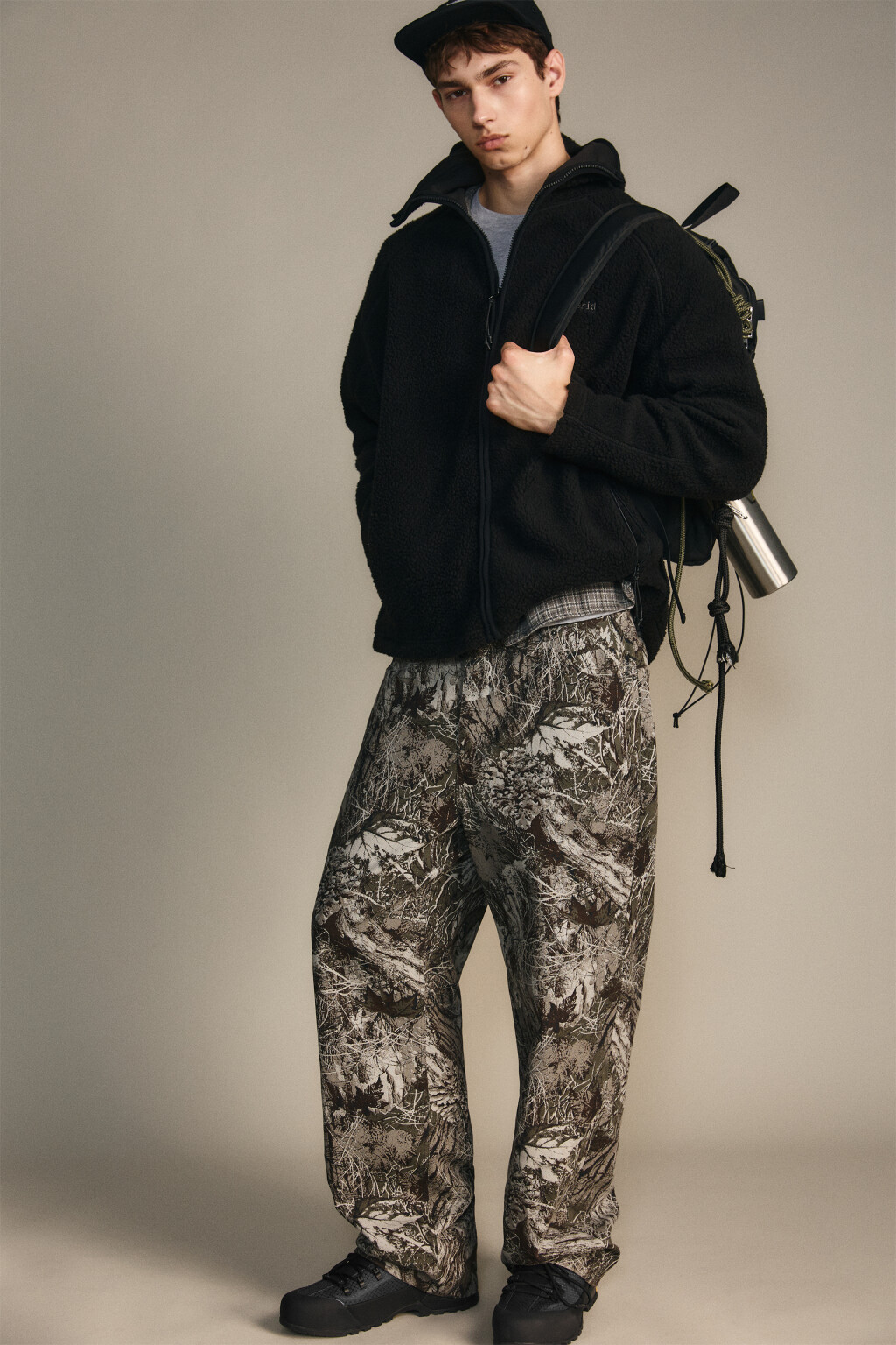 Брюки широкие с принтом - цвет зеленый - 1