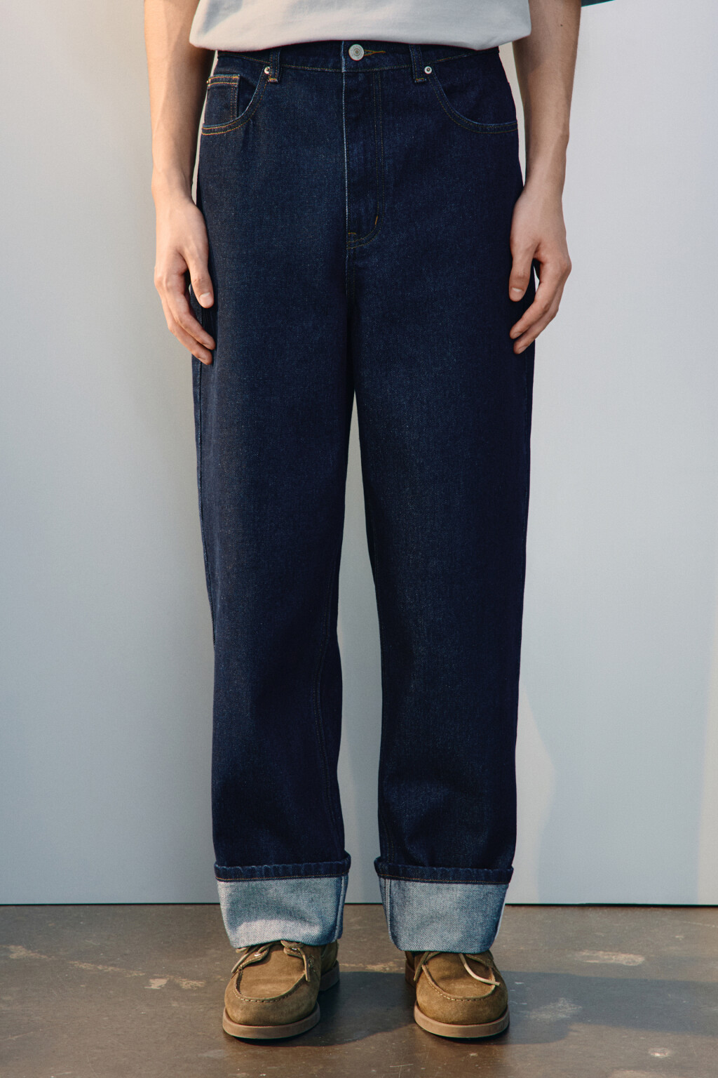 Джинсы прямые с подворотами - цвет синий - 2
