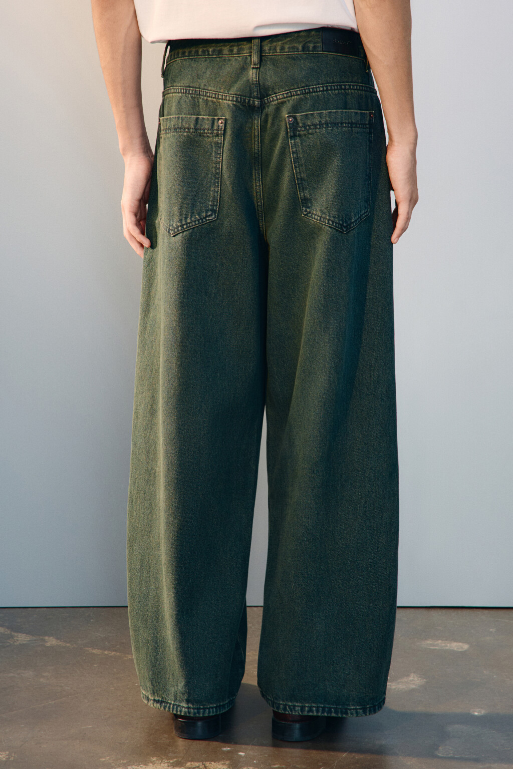 Джинсы широкие с декоративными швами - цвет коричневый - 3