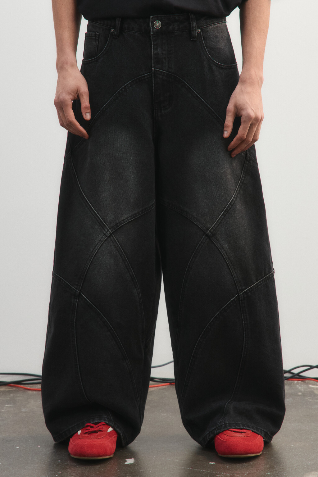 Джинсы baggy fit с декоративными швами - цвет черный - 2