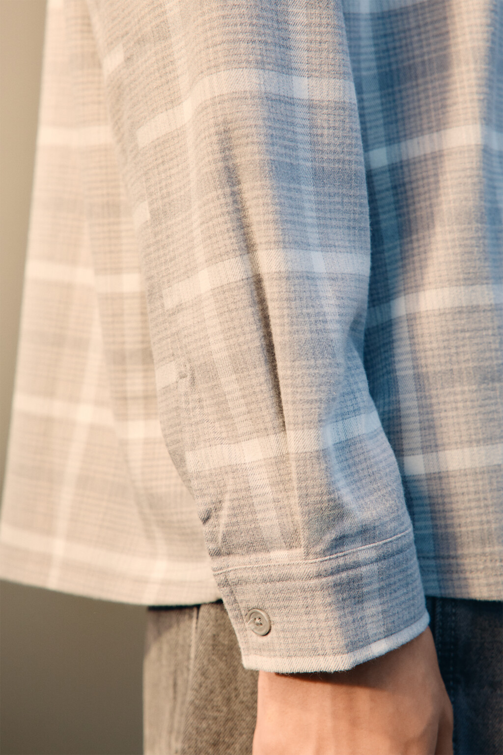 Рубашка-овершот в клетку - цвет серый - 6