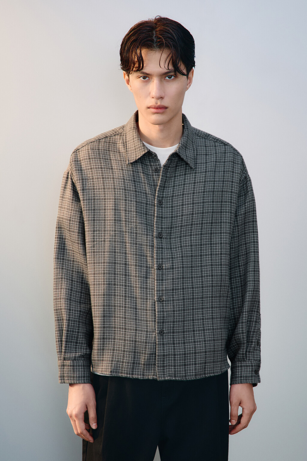 Рубашка теплая в клетку - цвет серый - 2
