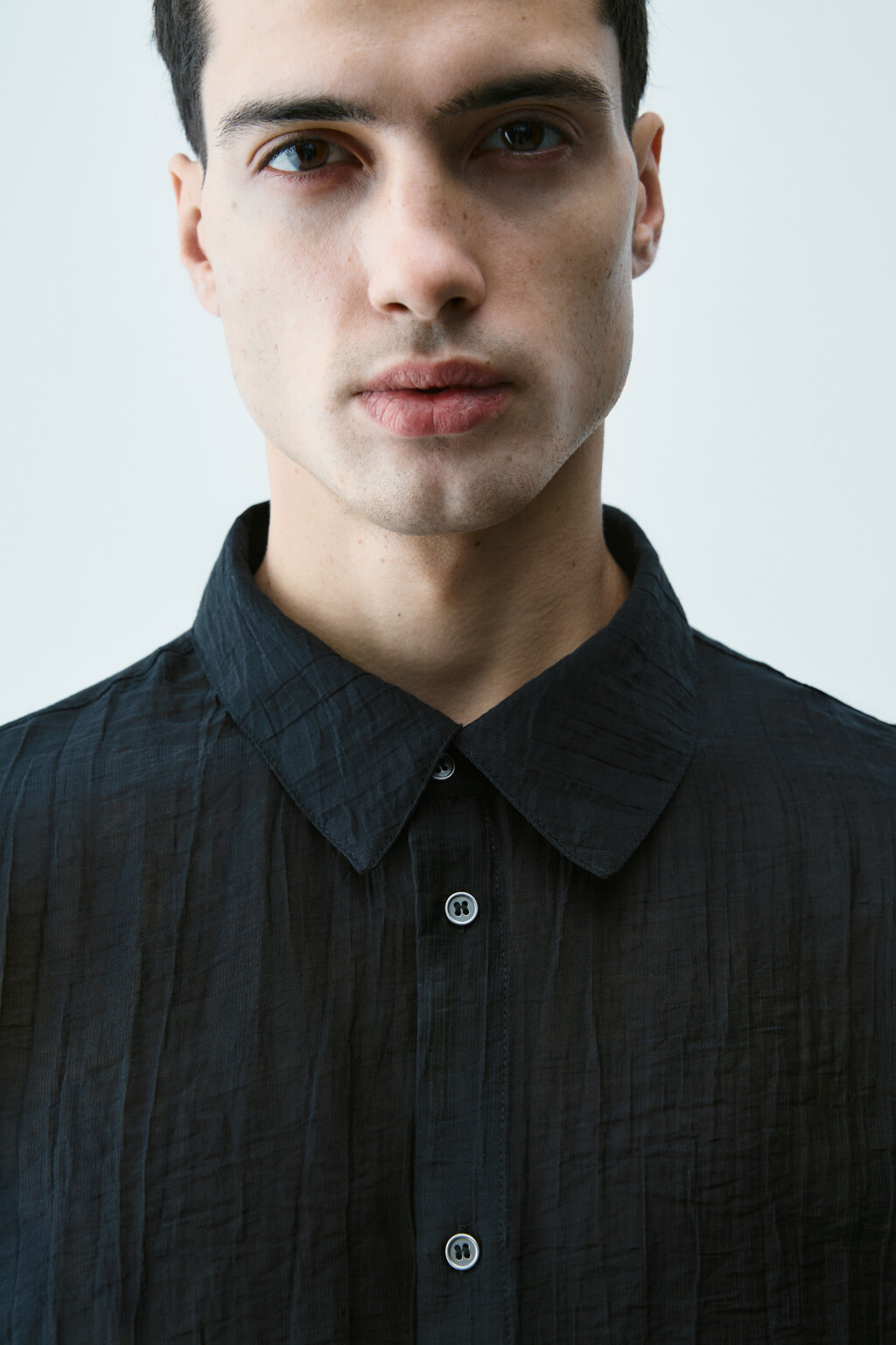 Рубашка классическая из вискозы - цвет черный - 6