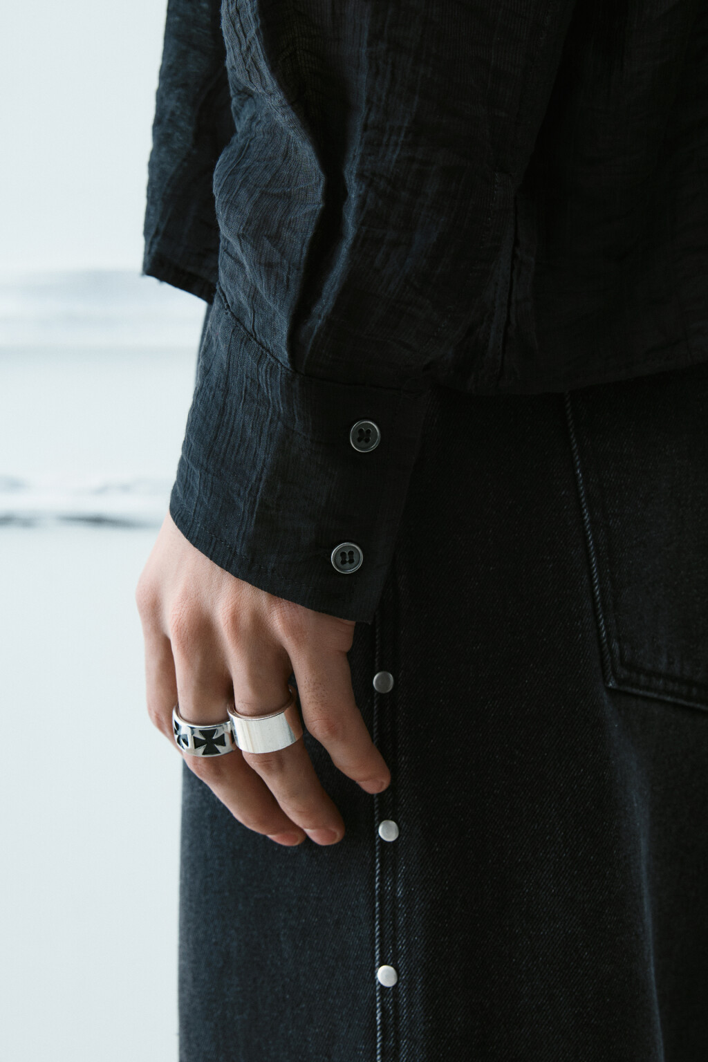 Рубашка классическая из вискозы - цвет черный - 7