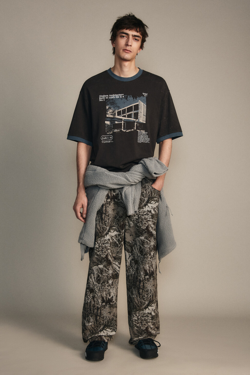 Футболка с принтом и окантовкой - цвет коричневый - 4