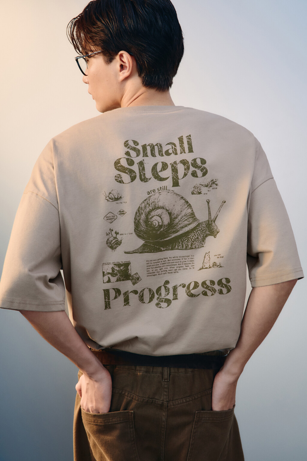 Футболка хлопковая с принтом - цвет бежевый - 1